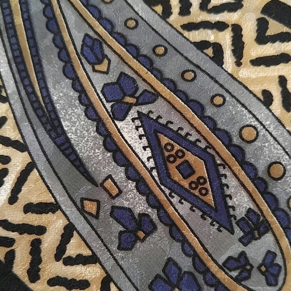 Vintage Oscar De La Renta Paisley Tie 56" - Picture 3 of 4